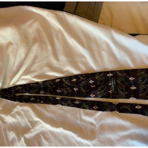 Mens paisley tie